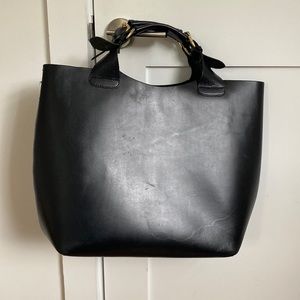 Black shopper by Zara